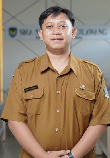 Kepala Perpustakaan SMAN 1 BULULAWANG